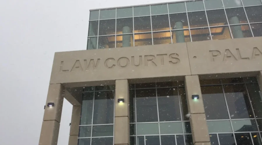 Defence Calls Blood Spatter Pattern Expert At Oland Trial