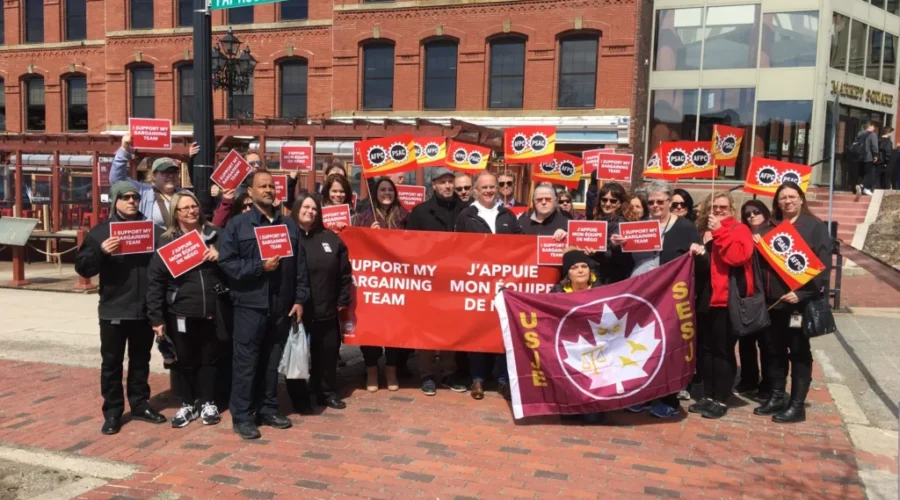 PSAC Members Host Small Protest At Market Square
