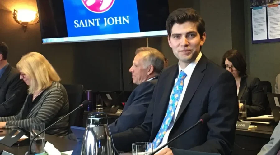 David Hickey Sworn In As New Ward 3 Councillor