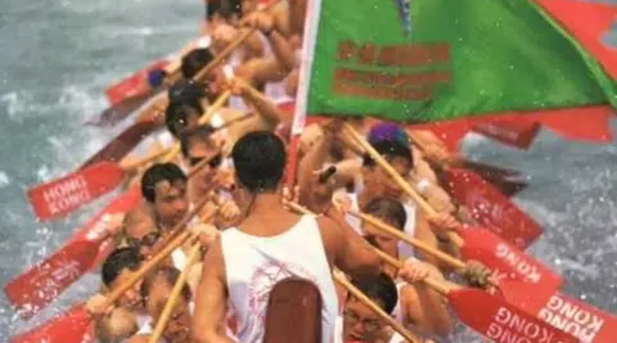 Paddlefest Offers Dragon Boat Clinic