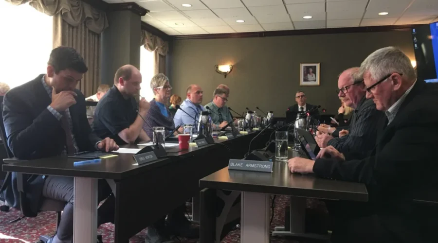 Council Signs Deal To Keep Sea Dogs In Saint John