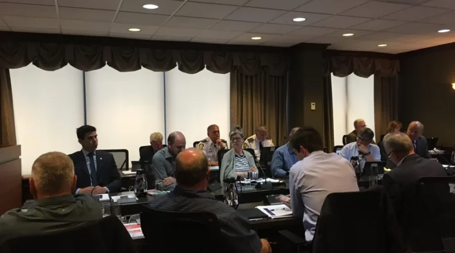 Council Tables Financial Sustainability Report For 30 Days