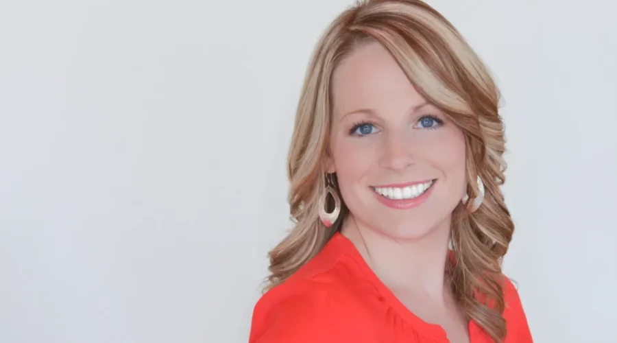 Therapist Offers Free Mental Health Support