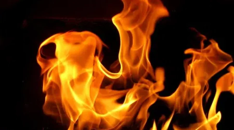 Crews Fight Early Morning Fire In Sussex