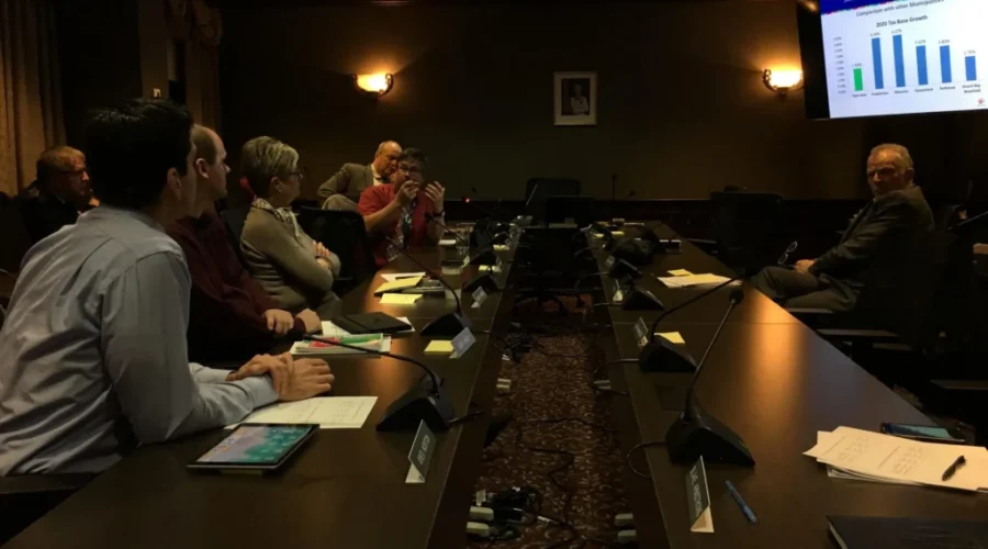 Council Looks To Cut Its Own Budget