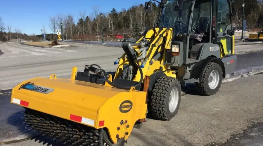 Uptown Businesses Pleased City Is Ready To ‘Break The Ice’ With New Machine