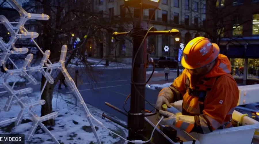 Holiday Lights Spark Festive Feelings