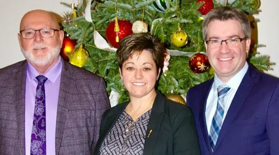 People’s Alliance Non-Committal On Health-Care Reforms