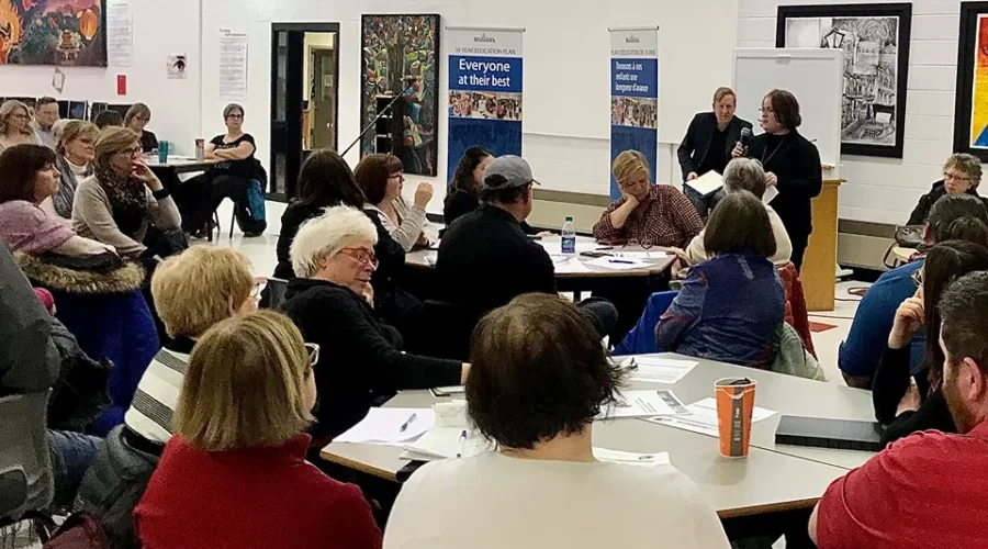 Education Minister Holds Another Green Paper Consultation