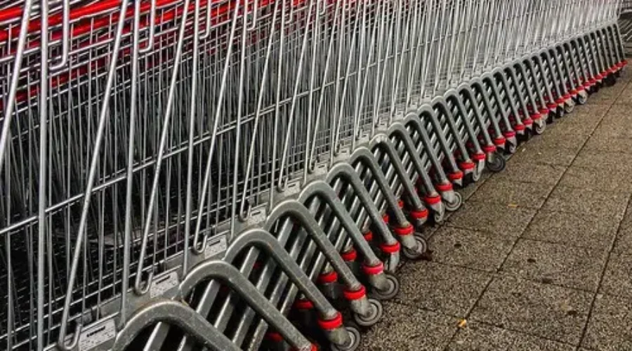 Grocery Stores Take Precautions Amid COVID-19 Concerns
