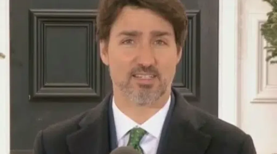 PM Continues To Promote Social Distancing