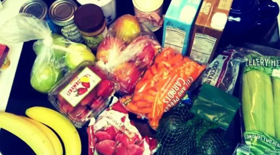 Grocery Worker Asks Residents Not To Panic Buy