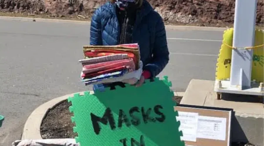 Masks In Need Collects 250 Masks For Vulnerable Residents
