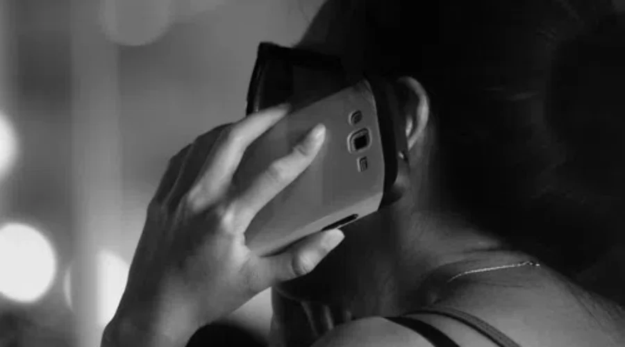 Shelters Provide Cell Phones To Victims Of Domestic Abuse