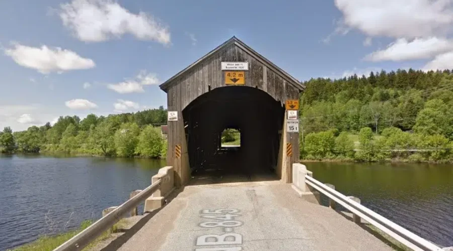 Bayswater Bridge Closed For Repairs