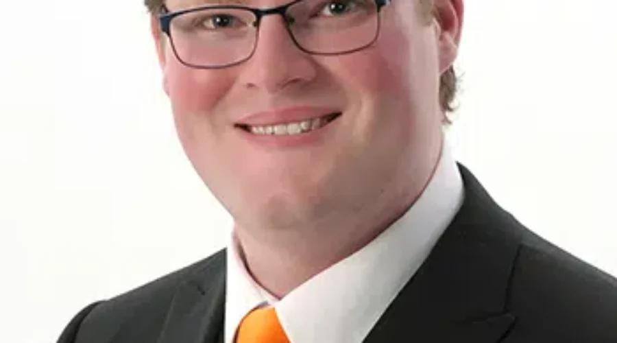 NDP Leader Furious Over PC Stance On Clinic 554