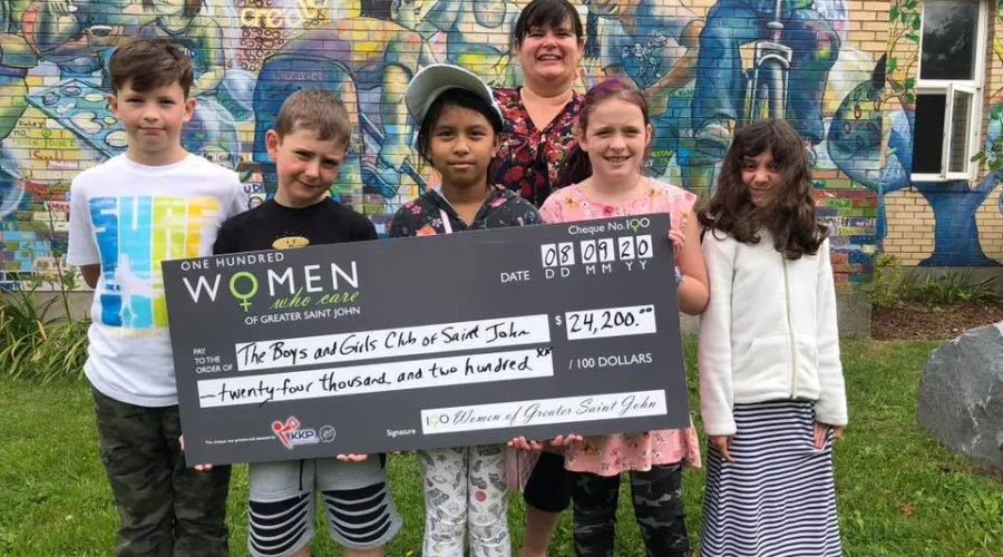 100 Women Who Care Preparing To Spread Christmas Cheer