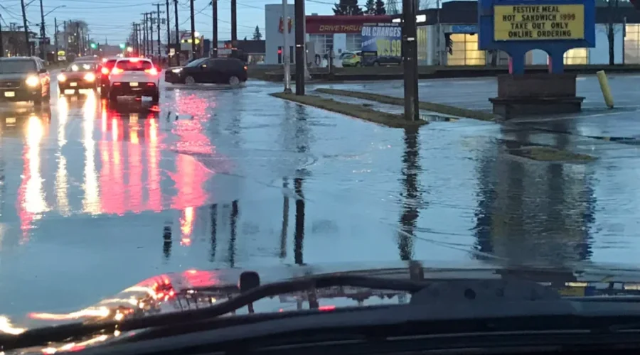 City Closes Roads Following Heavy Rain