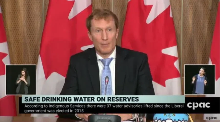 Feds Renege On Boil Water Promise