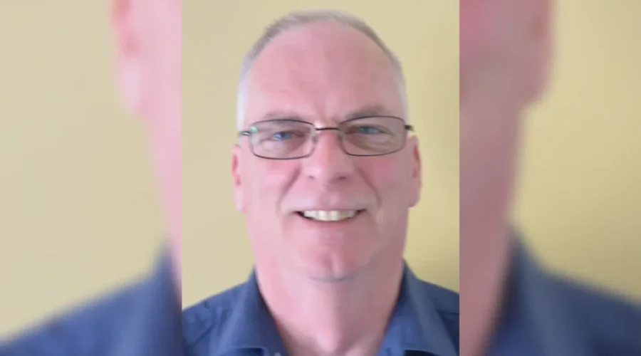 Larry Harlow Running In Ward 2