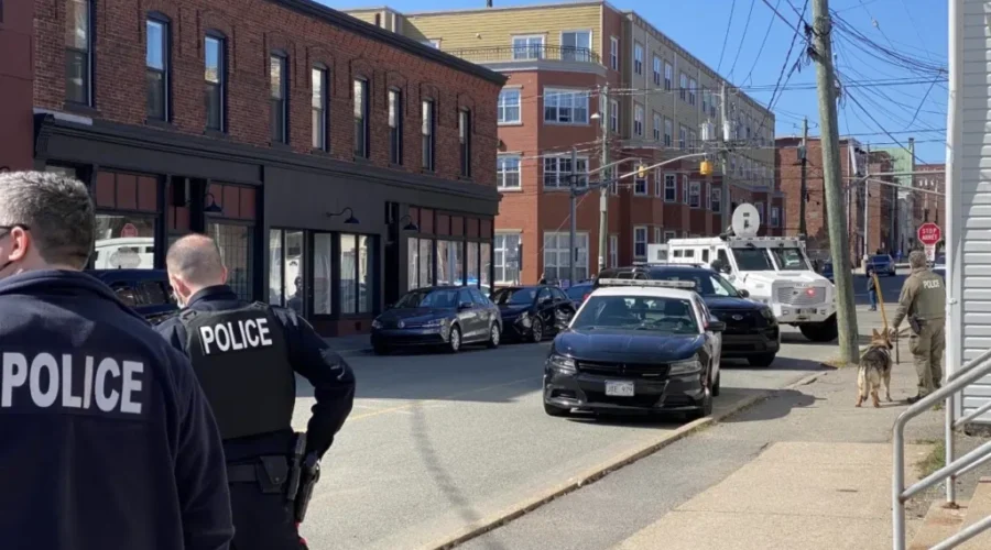 UPDATED: Three Arrests After Charlotte Street Weapons Call