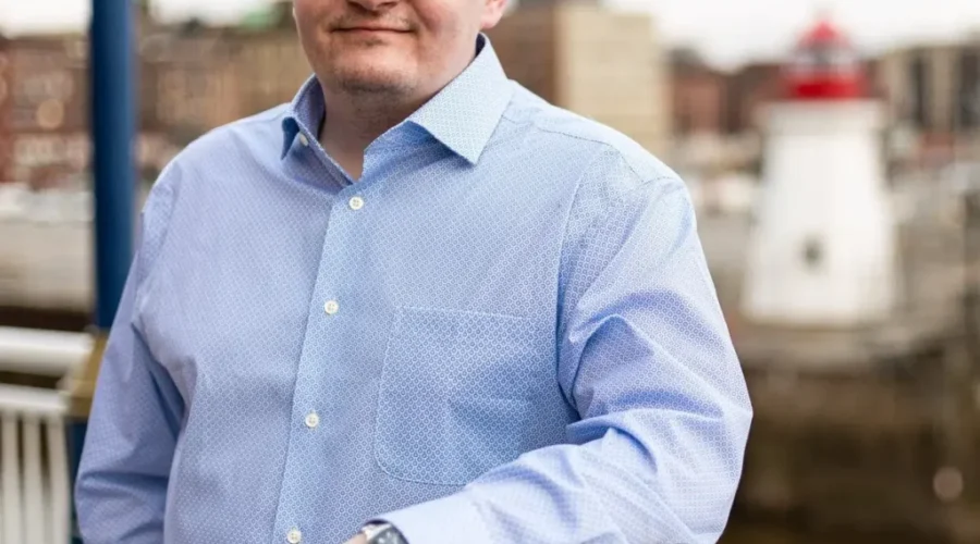 Hollingsworth Seeks Council Seat In Ward 3