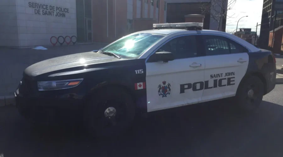 Vehicle Stop Nets Drugs, Cash And A Gun