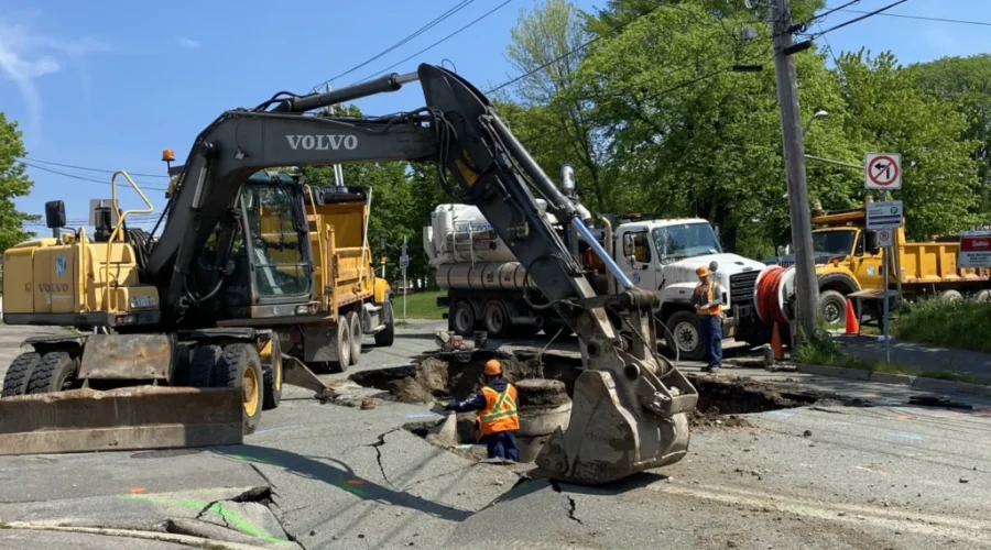 Water Main Break Prompts Charlotte Street Closure