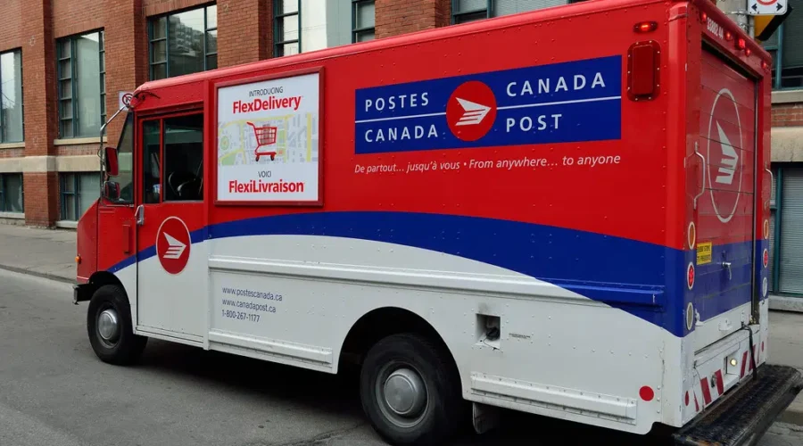 Postal Workers Consider Contract Extension