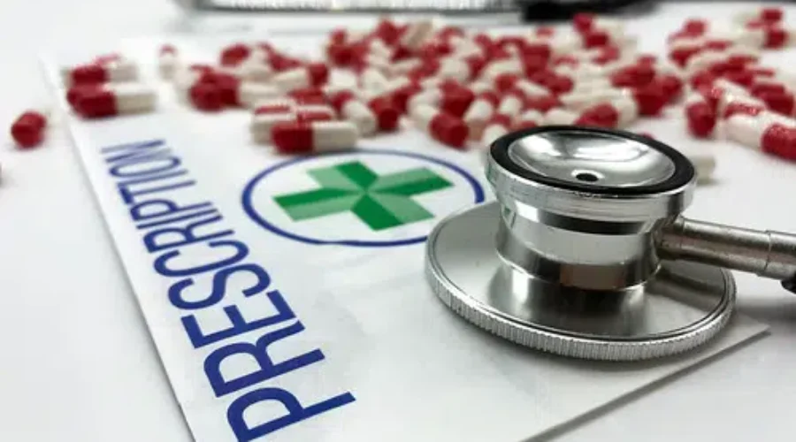 Medicare To Cover Pharmacy Costs For Some UTI Assessments, Prescription Renewals