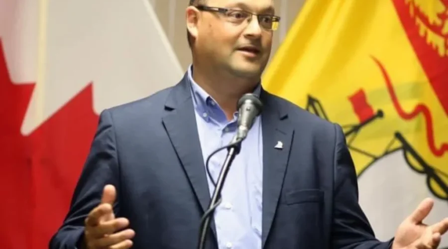 Don Arseneault Announces Liberal Leadership Bid