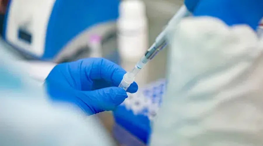 Canada looks to drop pre-arrival COVID testing at borders