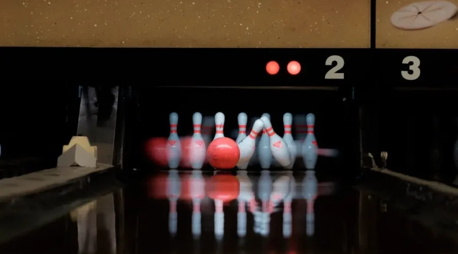 Big Brothers Big Sisters Gets The Ball Rolling On 50th Anniversary