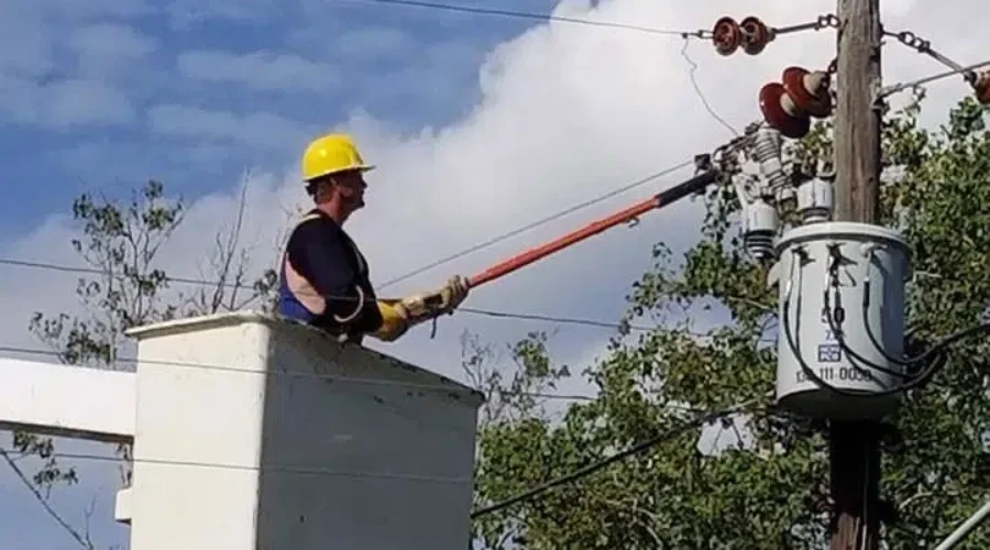 NB Contractors Helping With Ontario Storm Clean-Up