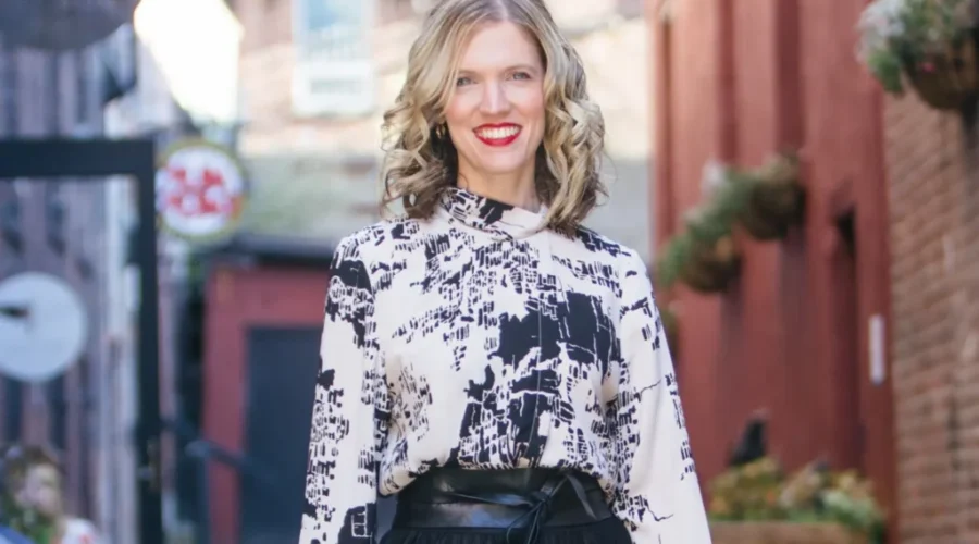 KV High Teacher Inducted Into Jostens Renaissance Hall of Fame