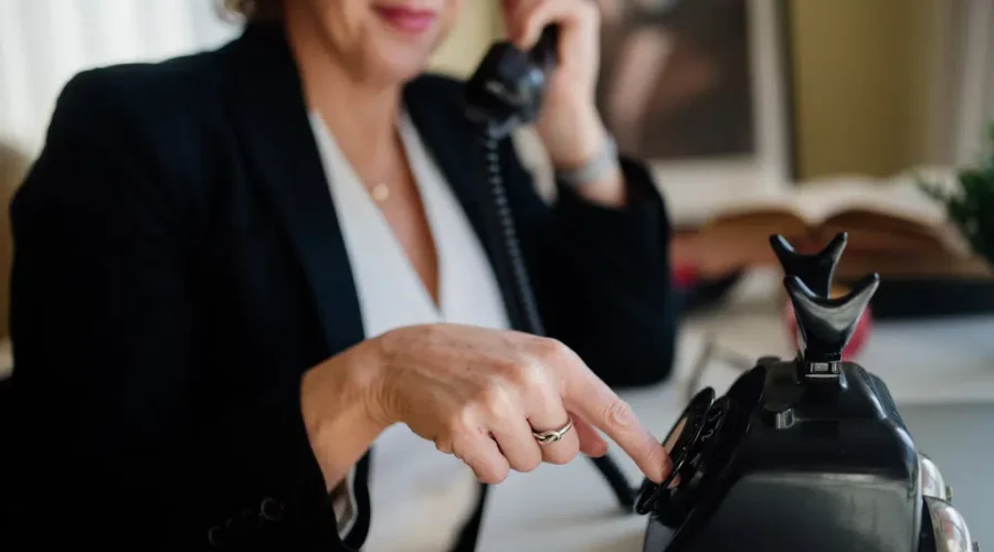 Seniors Raise Questions About Reliability Of Technology