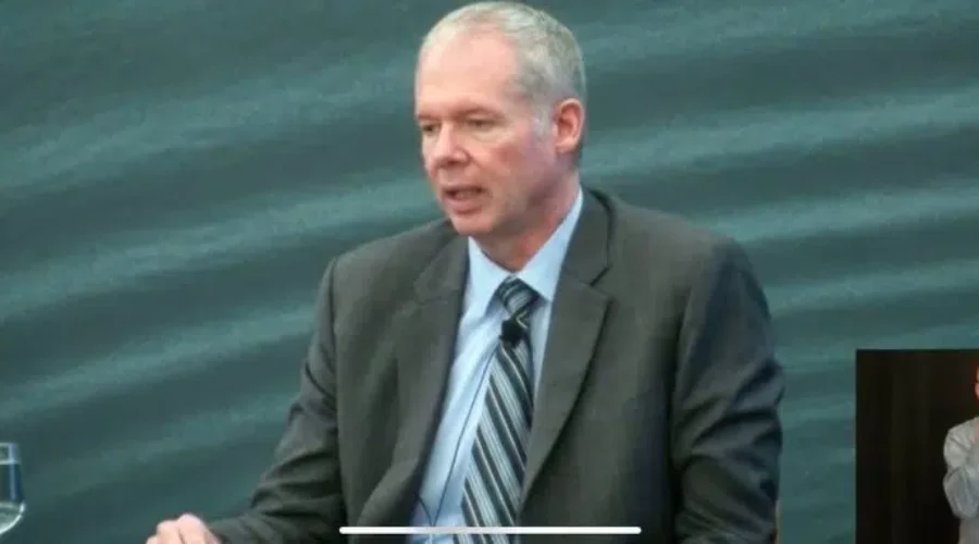 MCC Questions Senior RCMP Member On Communication During Mass Shooting