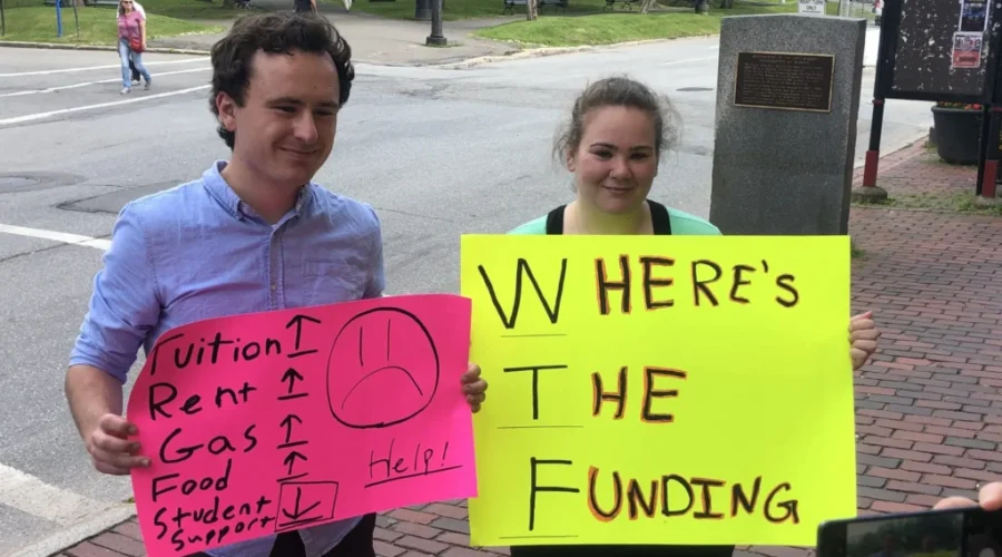 Axed EI Program Leaves Some Students Scrambling