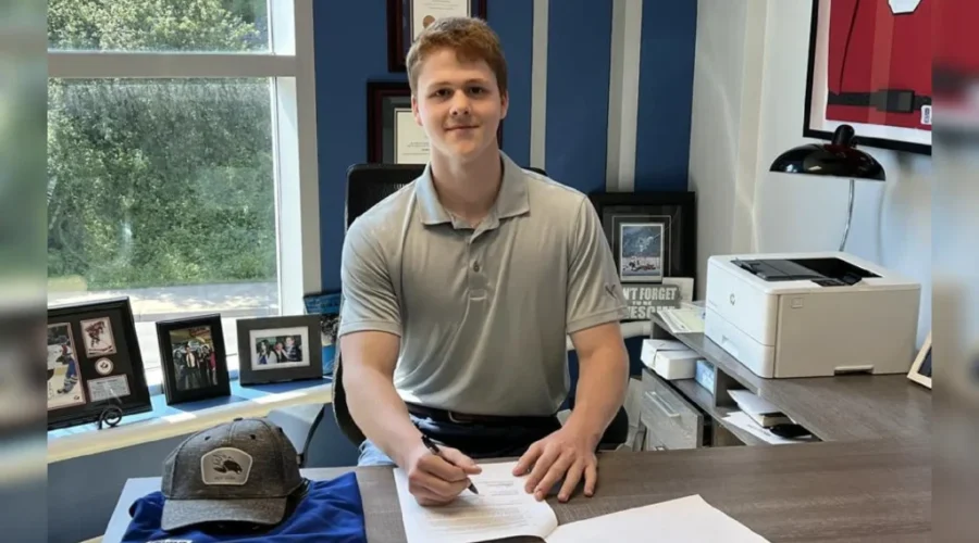 Sea Dogs Sign Jérémie Richard