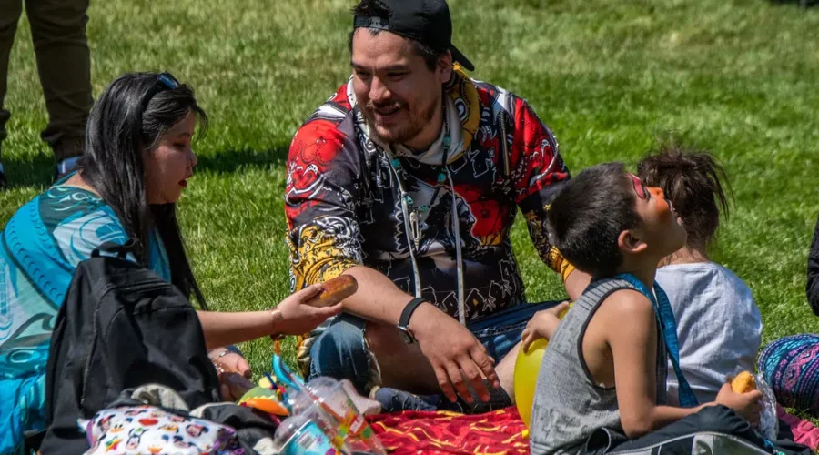 Indigenous Population Reaches 1.8 Million