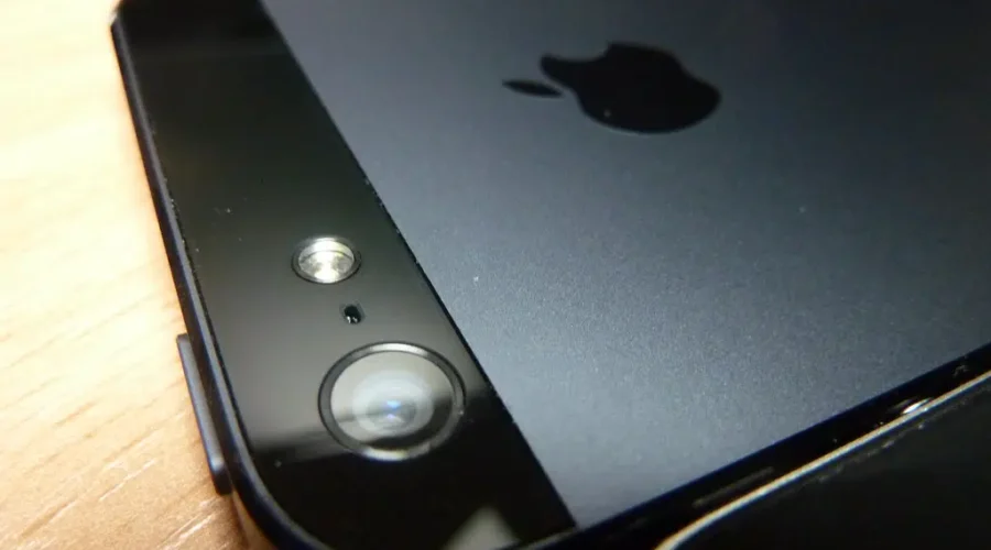 Apple rolling out edit feature for iMessages in new iOS update