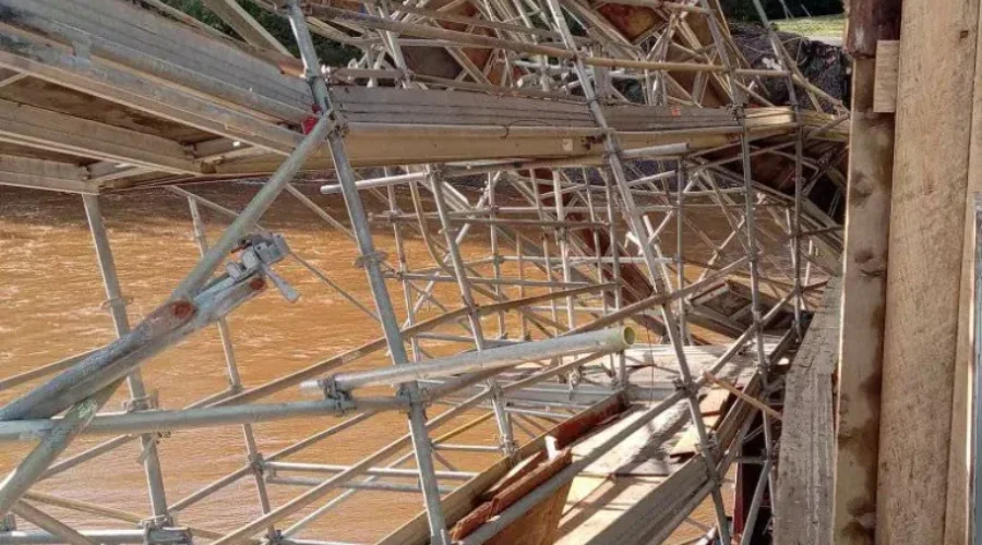 Submerged Scaffolding Near Covered Bridge To Be Removed This Week