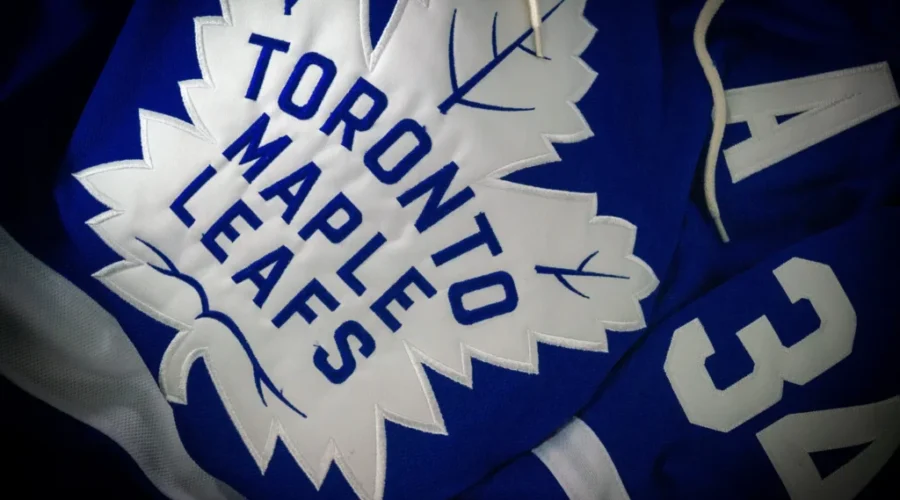 Toronto wins first NHL playoff series in 19 years