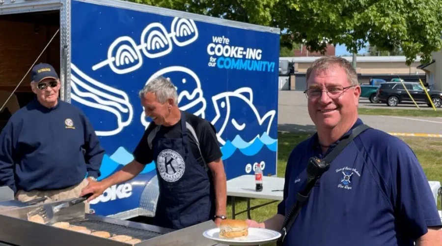 Cooke Aquaculture sends help to battle blazes