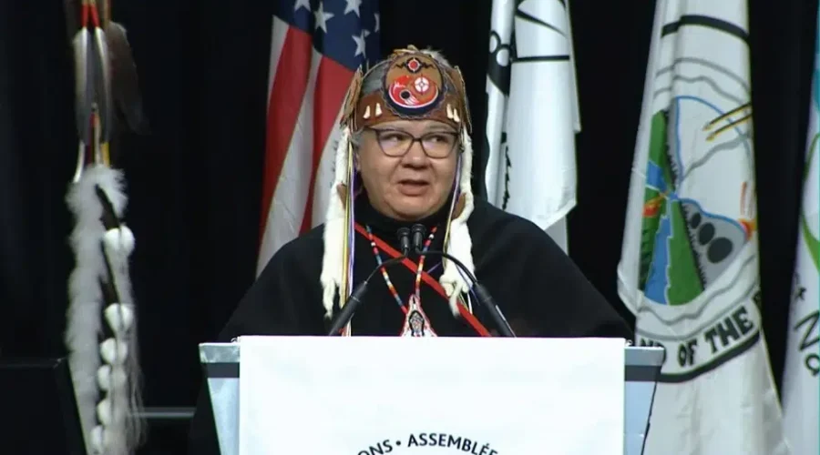 RoseAnne Archibald calls for reinstatement as National Chief of Assembly of first Nations.