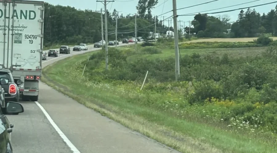 Traffic stalled after crash closes Confederation Bridge
