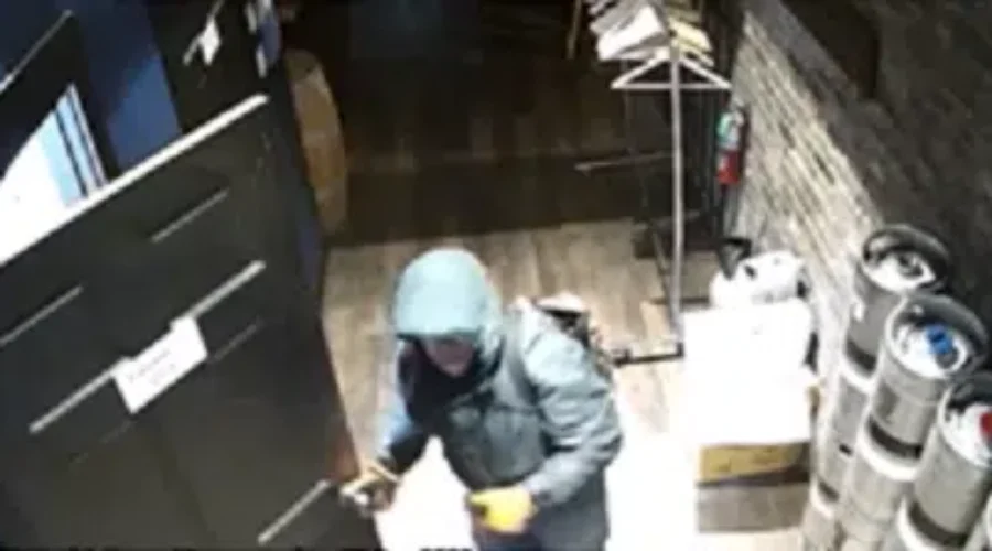 Saint John Police seek info after break-in at restaurant