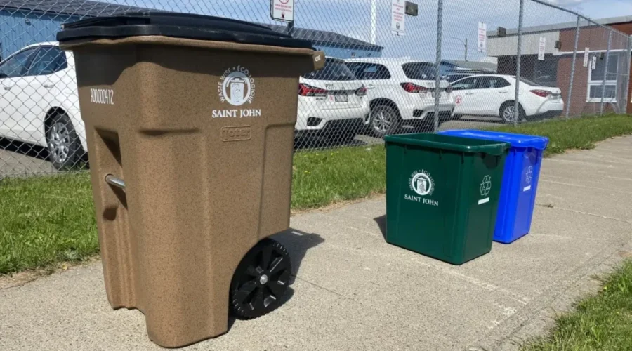 Garbage collection resumes in Saint John