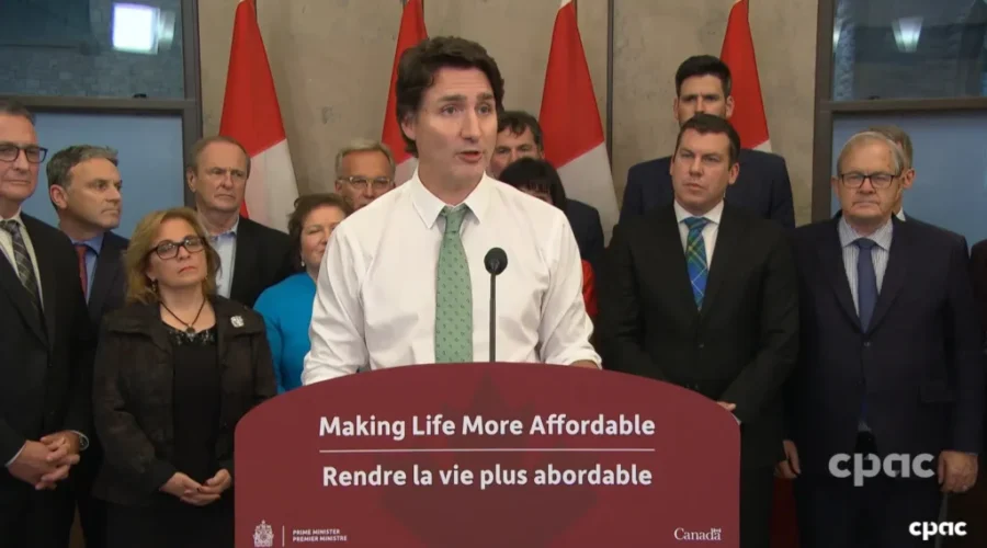 Ottawa pauses home heating oil carbon tax