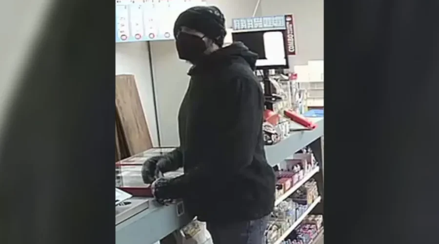 Armed robbery at Saint John convenience store